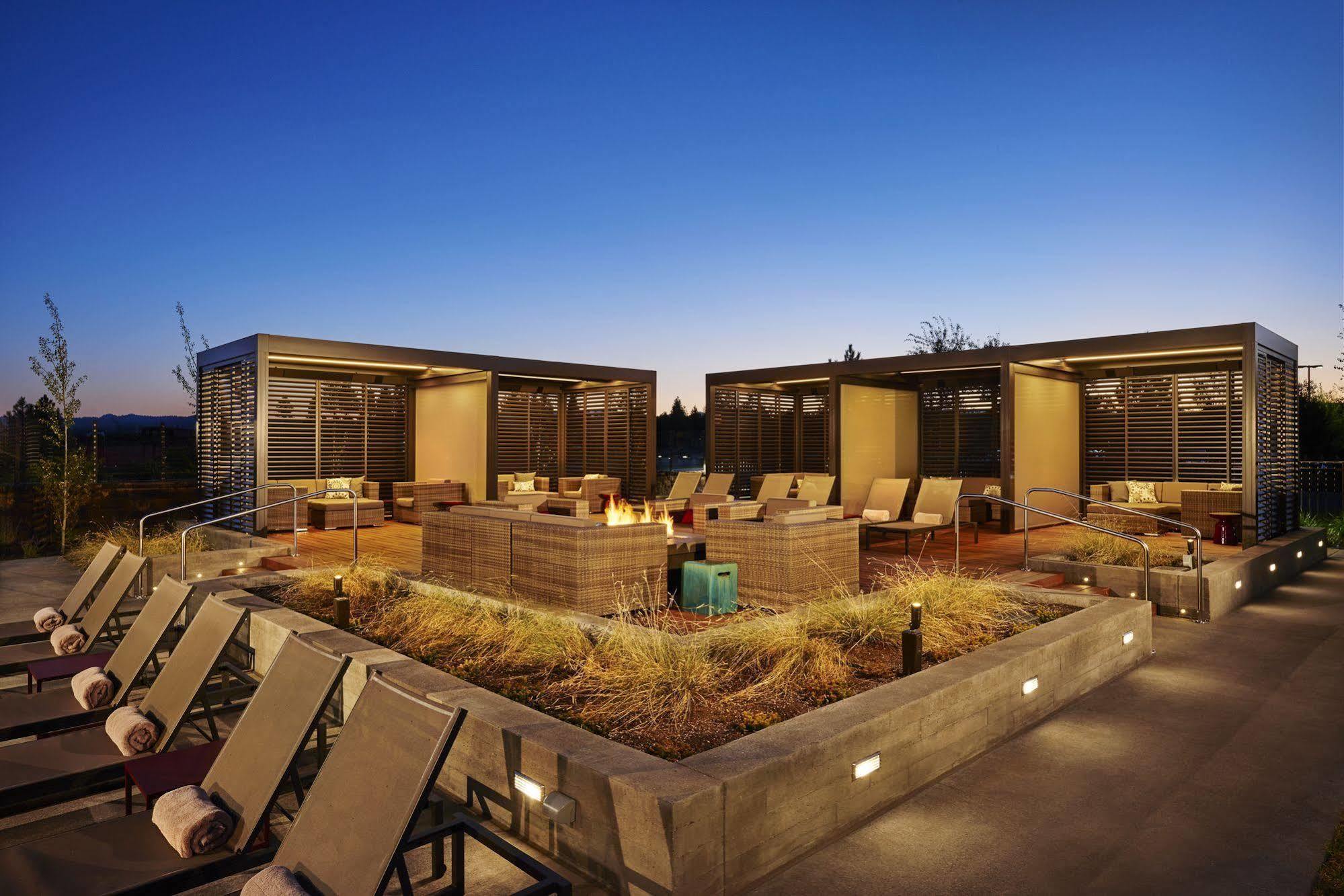 Tetherow Hotel Deschutes River Woods ภายนอก รูปภาพ