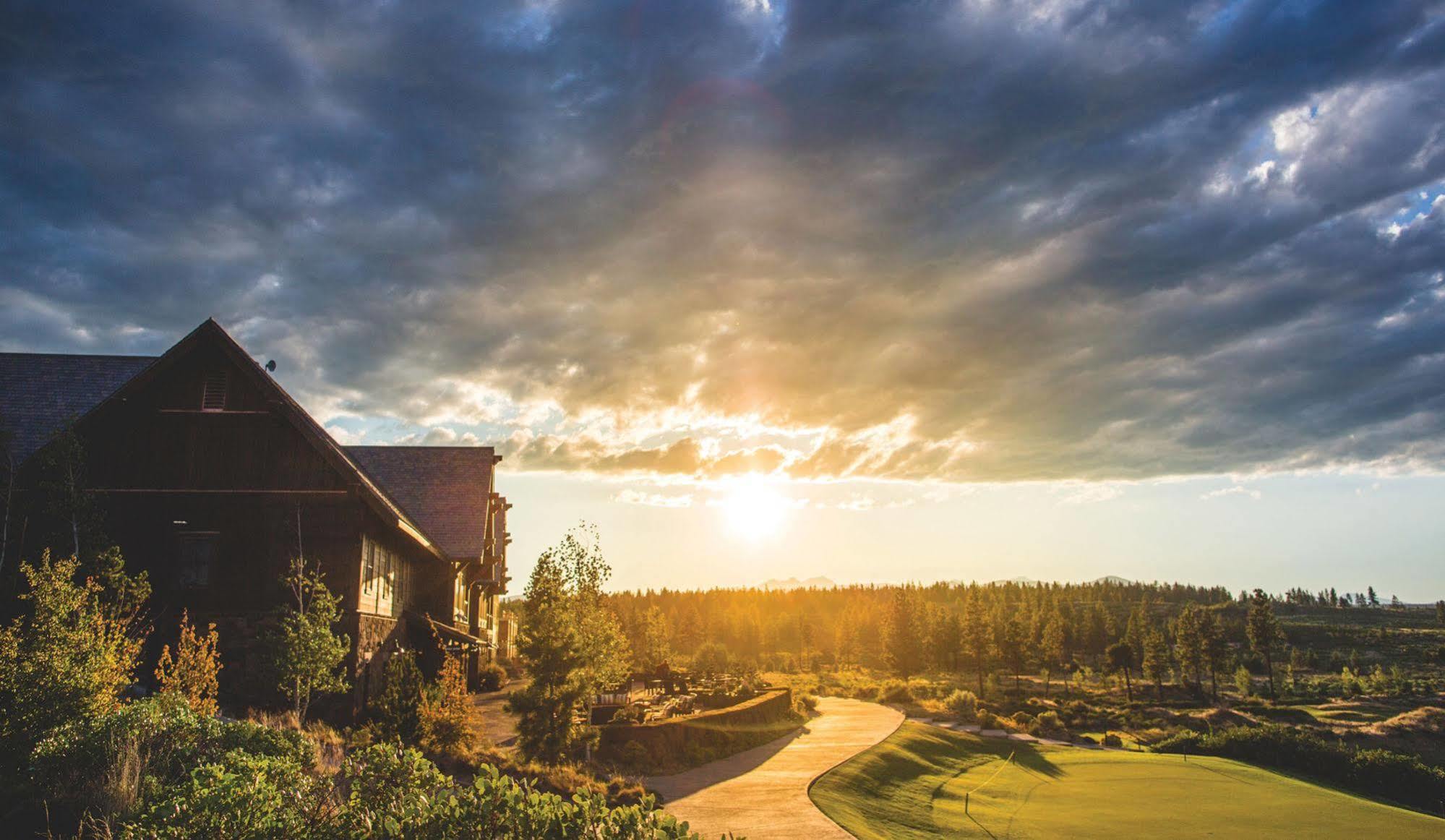 Tetherow Hotel Deschutes River Woods ภายนอก รูปภาพ